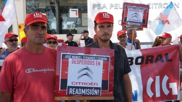 Os traballadores despedidos Francisco Alonso e David Álvarez [Imaxe: CIG]